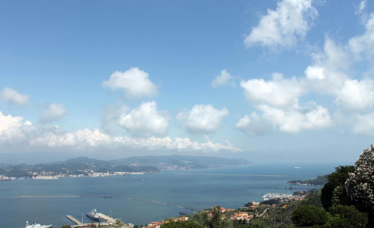 Agriturismo Terrazza Sul Golfo - Il Casale Λα Σπέτσια Εξωτερικό φωτογραφία